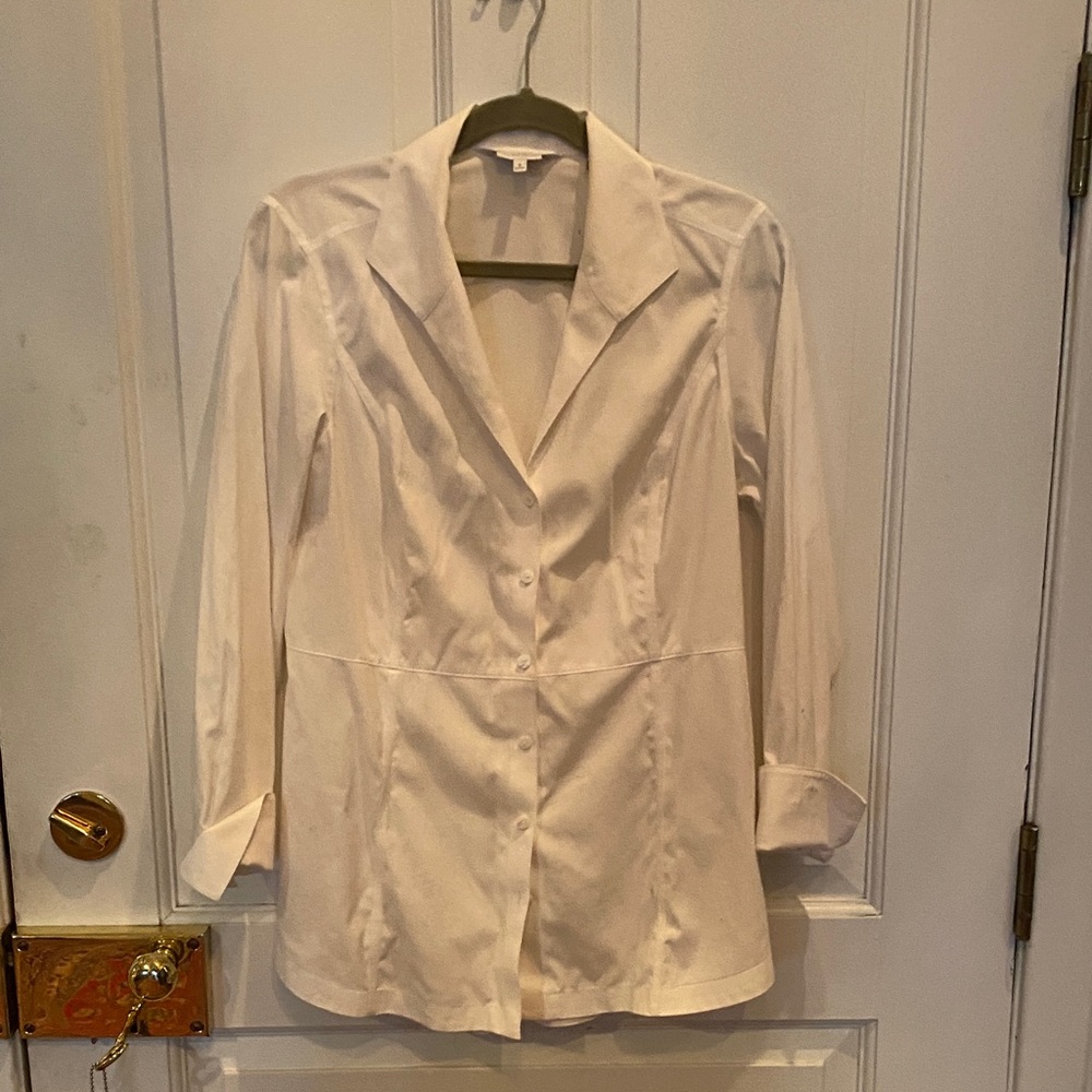Foxcroft White Button-Up Blouse